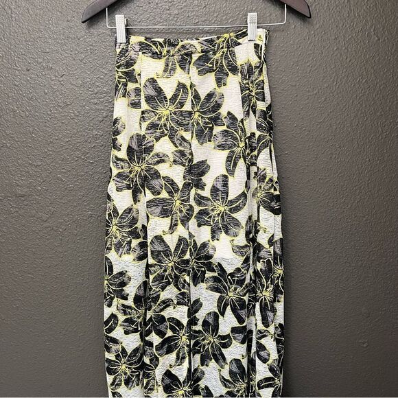 Topshop Outline Hibiscus Maxi Skirt with Front Split - Picture 3 of 13